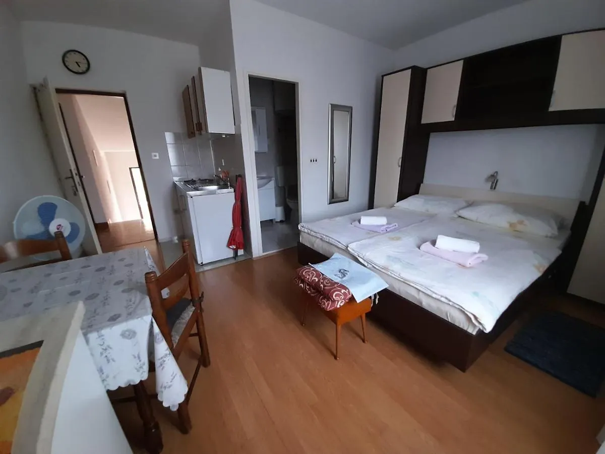 Apartment Tariba Supetarska Draga Croatia