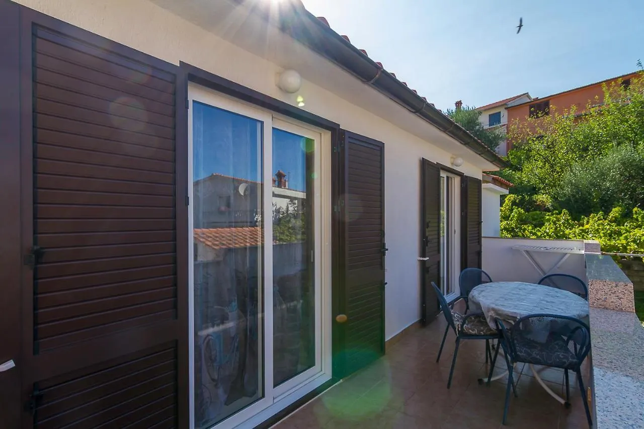 Apartment Tariba Supetarska Draga