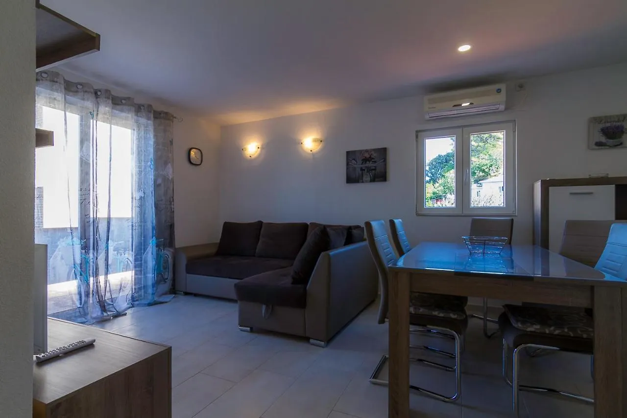 Apartment Tariba Supetarska Draga